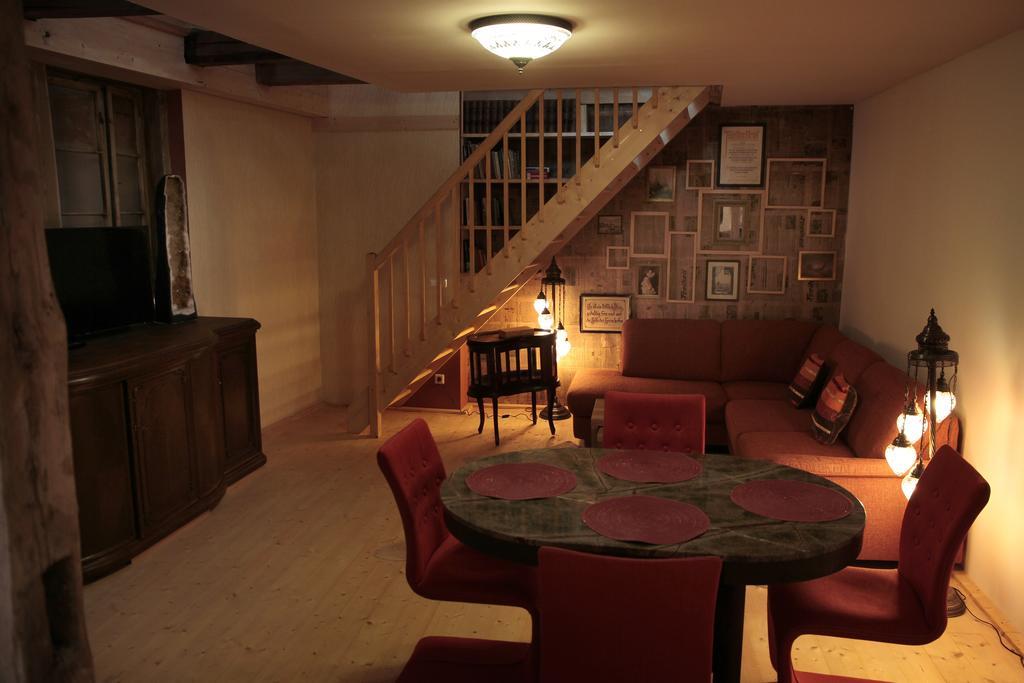 Kristallhaus Anno 1438 เควดลินบวร์ก ภายนอก รูปภาพ