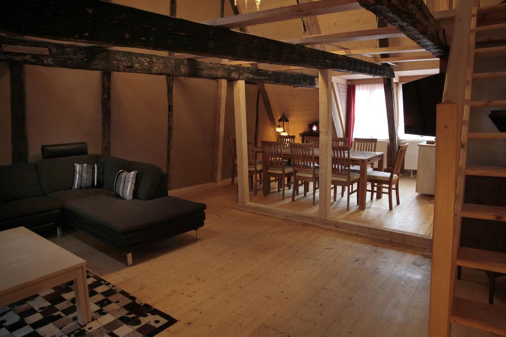 Kristallhaus Anno 1438 เควดลินบวร์ก ภายนอก รูปภาพ